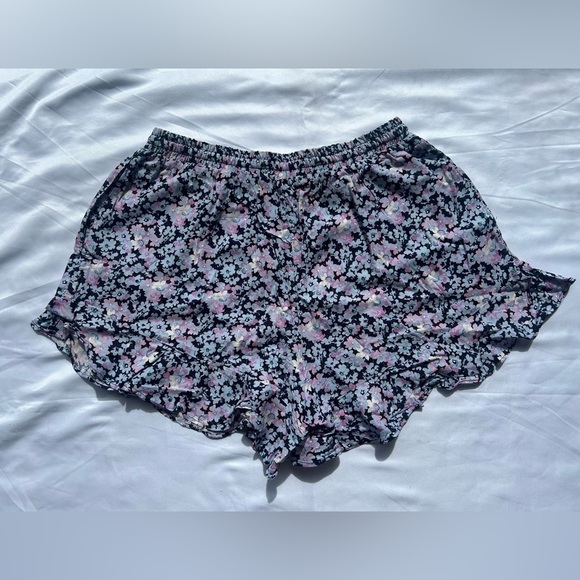 Mossimo Blue Purple Floral Ruffle Shorts Small - Picture 2 of 9